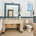 Ceselle Hotel